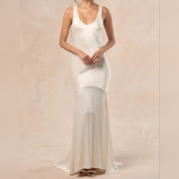 Lulus Women's Love All of Me Champagne Satin Sleeveless Maxi Dress, Size Small - Picture 1 of 9